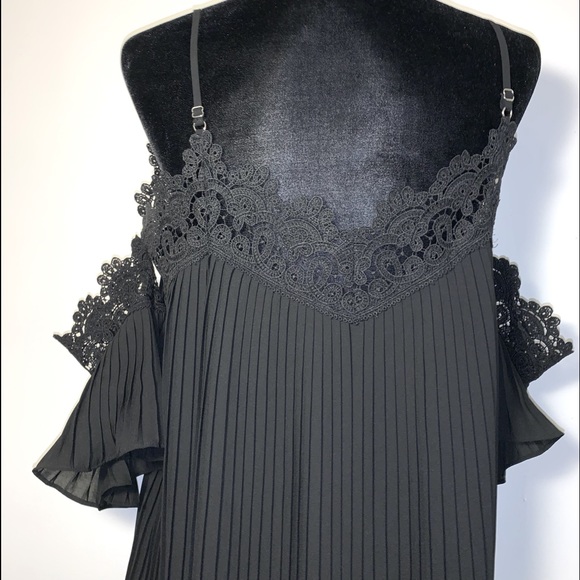 Pleated and Lace Detail Off the Shoulder Blouse with Accent Cuffs - Picture 3 of 9